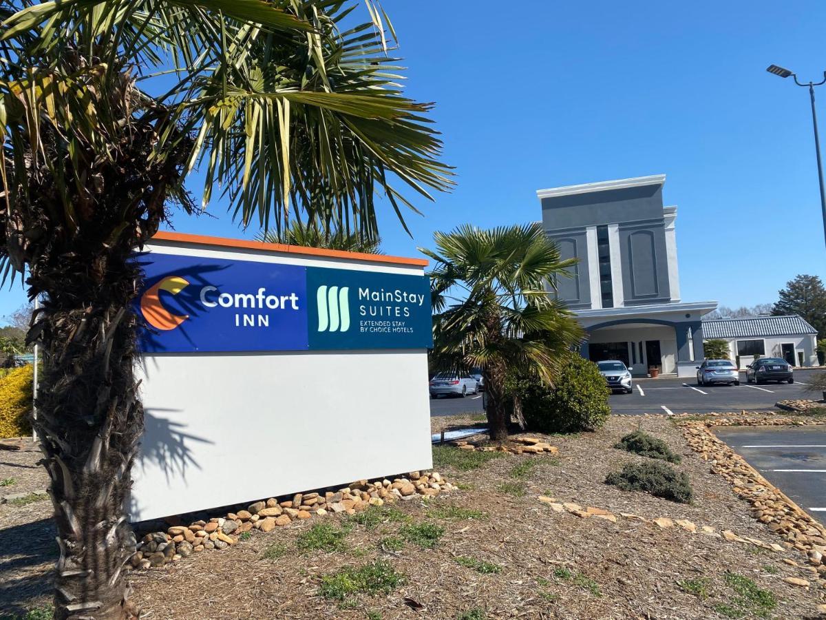 Comfort Inn Conover-Hickory Exterior photo