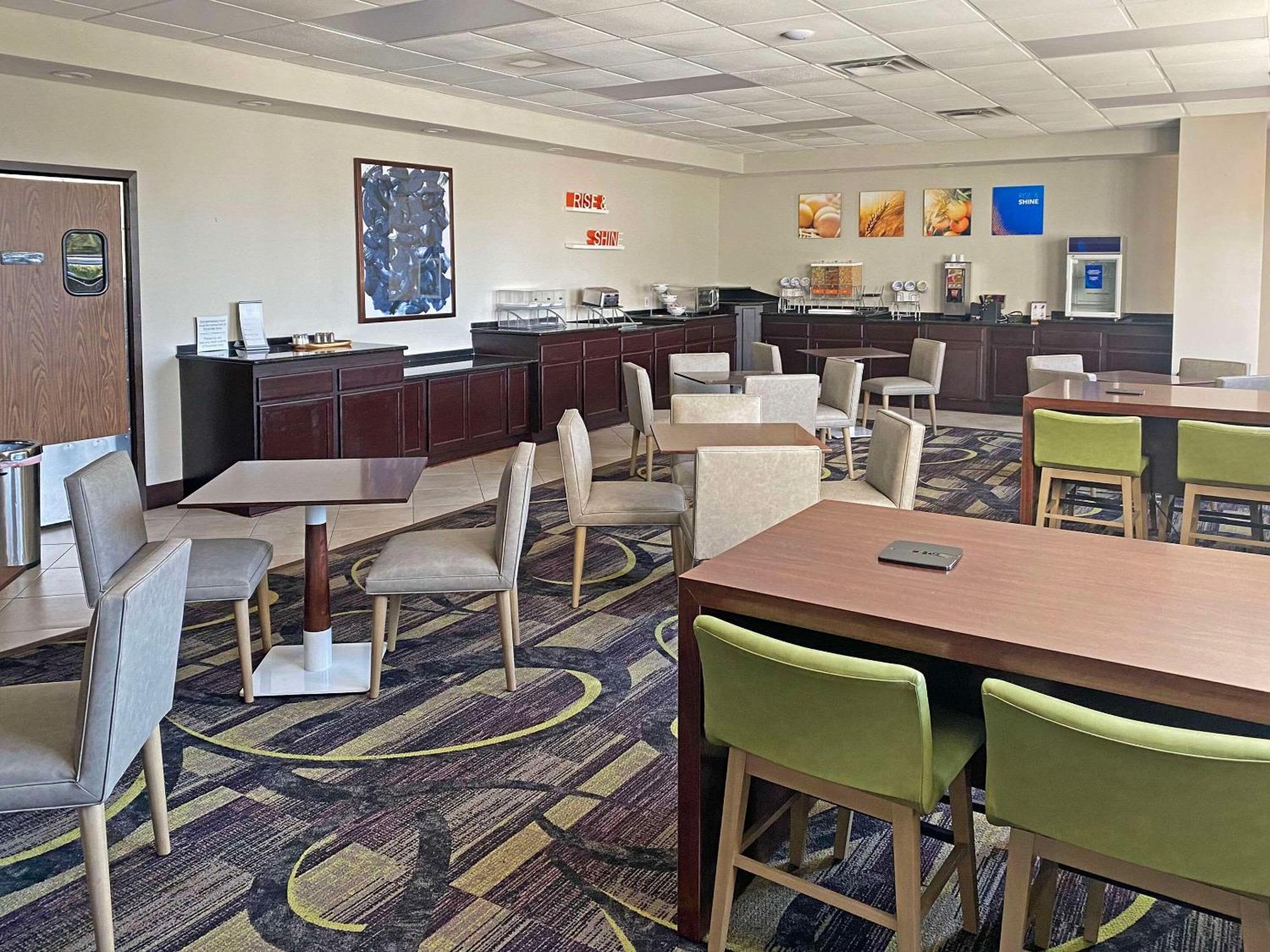 Comfort Inn Conover-Hickory Exterior photo