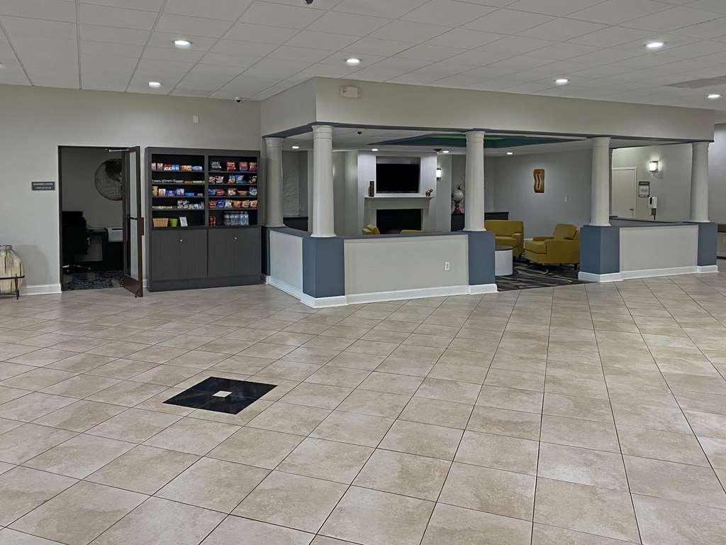 Comfort Inn Conover-Hickory Interior photo