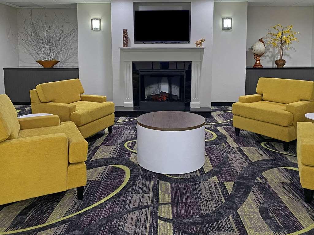 Comfort Inn Conover-Hickory Interior photo