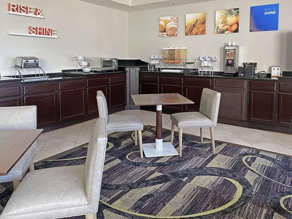 Comfort Inn Conover-Hickory Restaurant photo